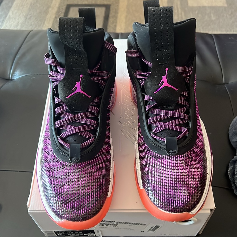 Nike Air Jordan XXXVI size 10.5 great shape!